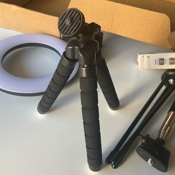 8'' Ring Light,w Extendable Tripod Stand, for Live Stream/Makeup/YouTube/TikTok - Picture 12 of 12